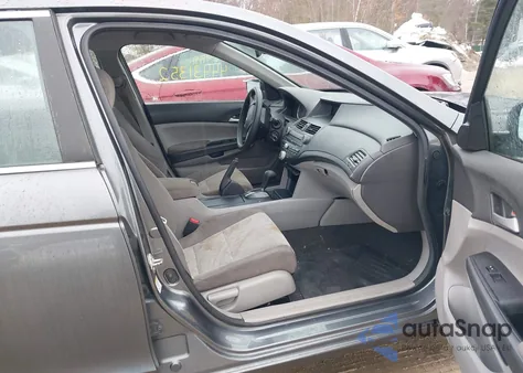 2010 Honda Accord 2.4 Lx из США, поврежденный, VIN 1HGCP2F35AA090488